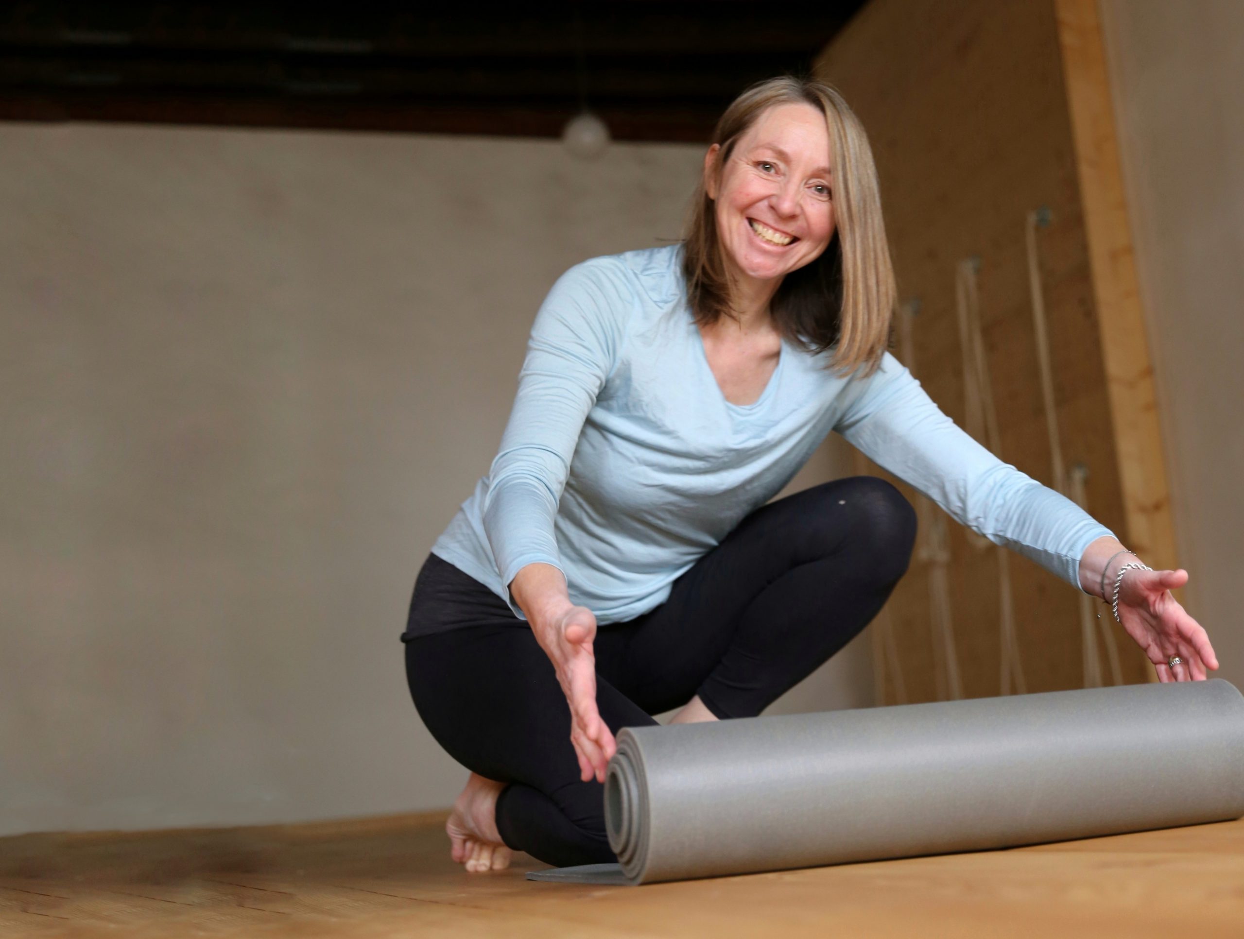Bild von Annette Schaale beim Yoga.